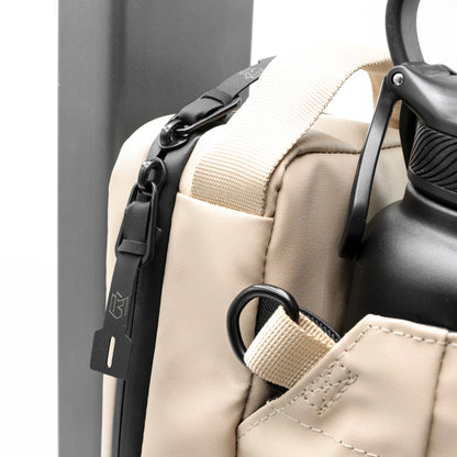 Nivo Magnetic Bottle Bag