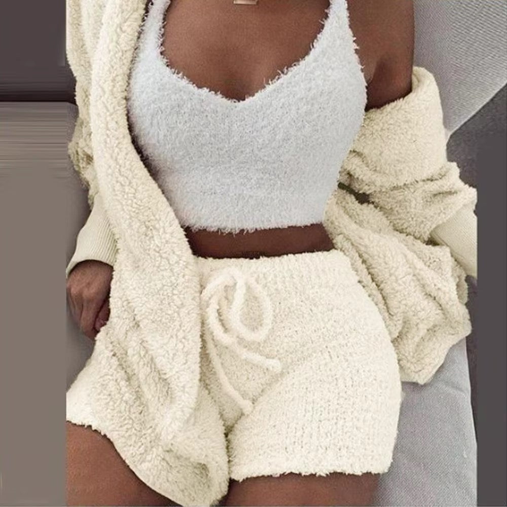 3 Piece Plush Fit